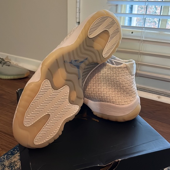 Air Jordans never worn. Size 15. Player exclusive. - Picture 3 of 5